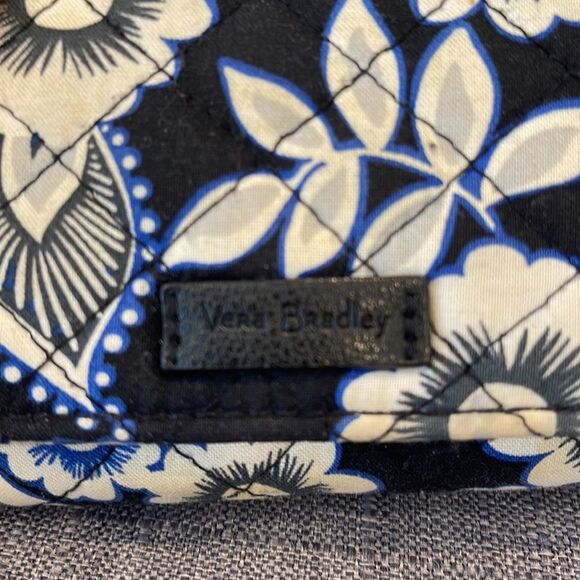 Vera Bradley Small Wallet - Picture 5 of 5